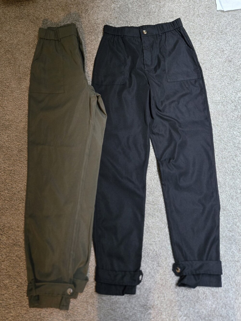 Women's Casual Tapered Pants in Black and Olive M